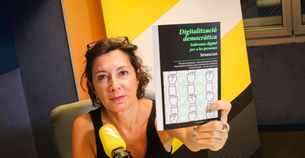 Simona Levi. Fotògraf: Jordi Borràs per Revolució 4.0