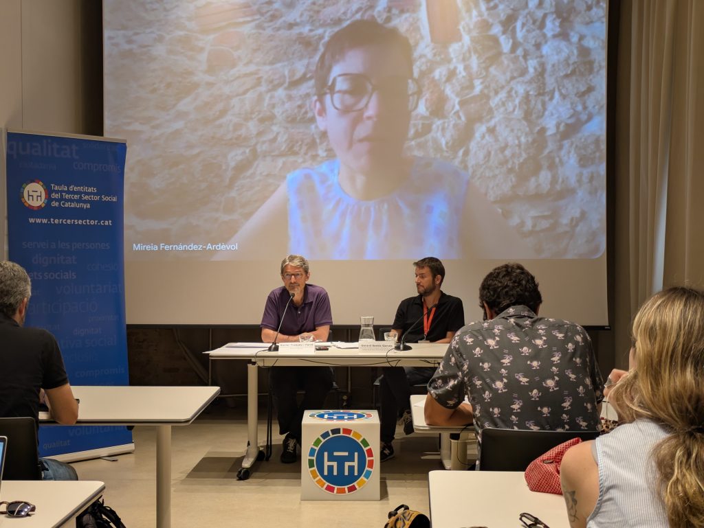 Roda de premsa primer índex català de bretxa digital. m4Social – Taula del Tercer Sector Social i UOC.