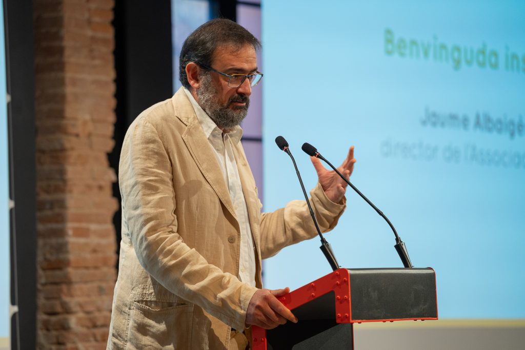 Jornada SimbiòTIC ‘Aprenentatges d’un repte compartit’