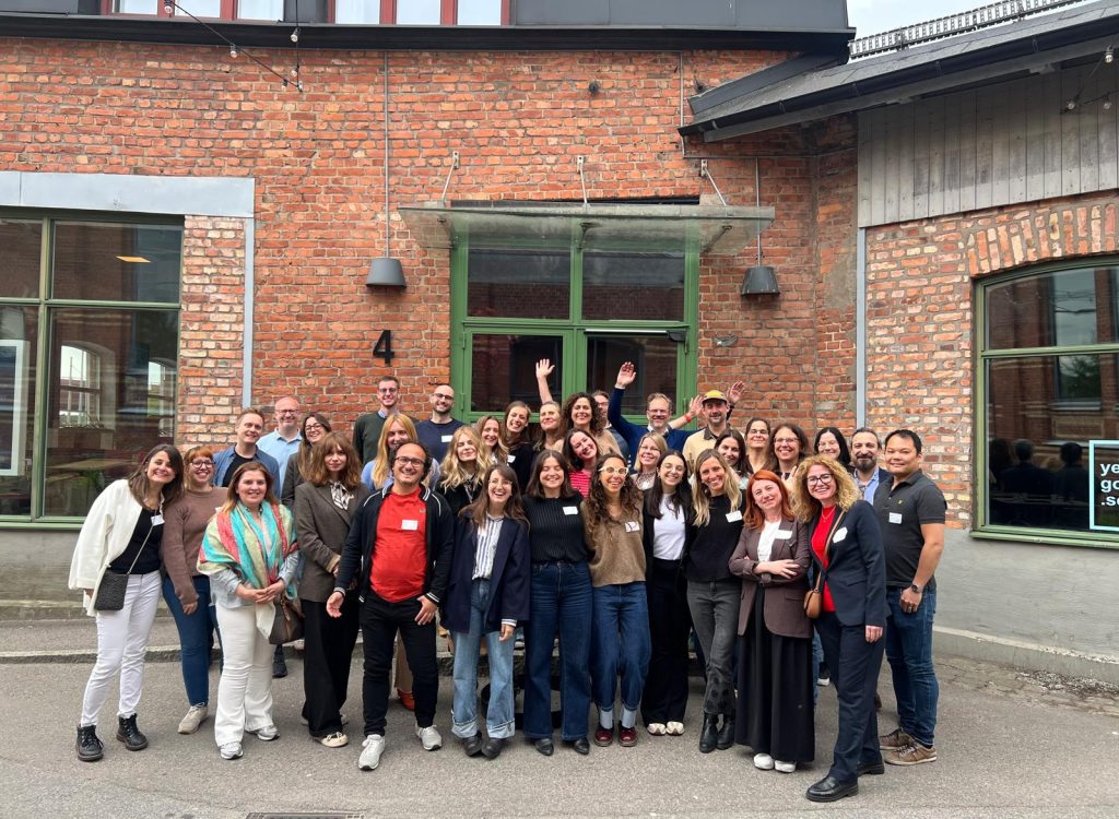 Imatge grupal esdeveniment transnacional a Göteborg (Suècia) - projecte europeu DO Impact